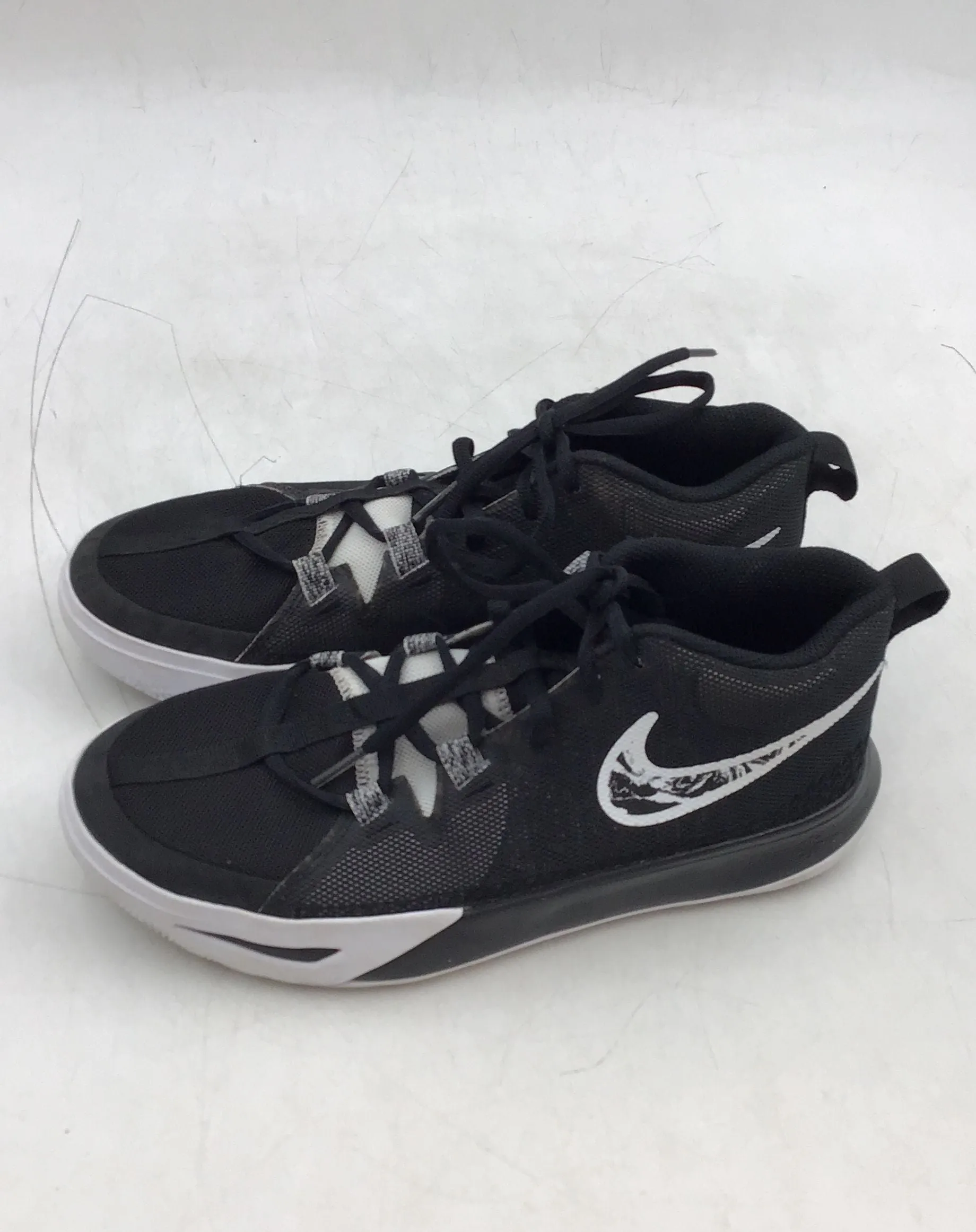 Nike Boys Kyrie Flytrap 6 DQ8094-009 Black Athletic Shoes Size 6.5
